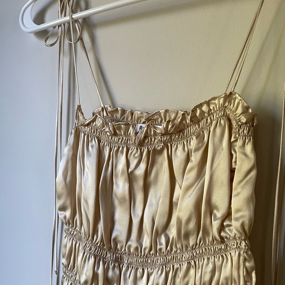 NWT Reformation Viviana Silk Top Ivory Sz S - Picture 6 of 9